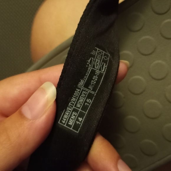 Vionic Men's Size 14 Women's Size 15 Wave Toe Post Flip Flop Orthotic Sandals - Picture 7 of 7